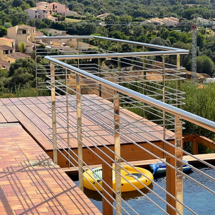 Garde-corps en verre Marseille